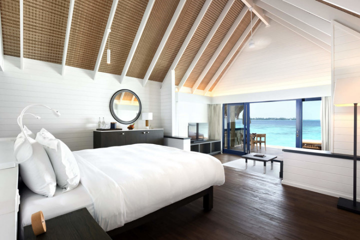 Dhoni Water Villas